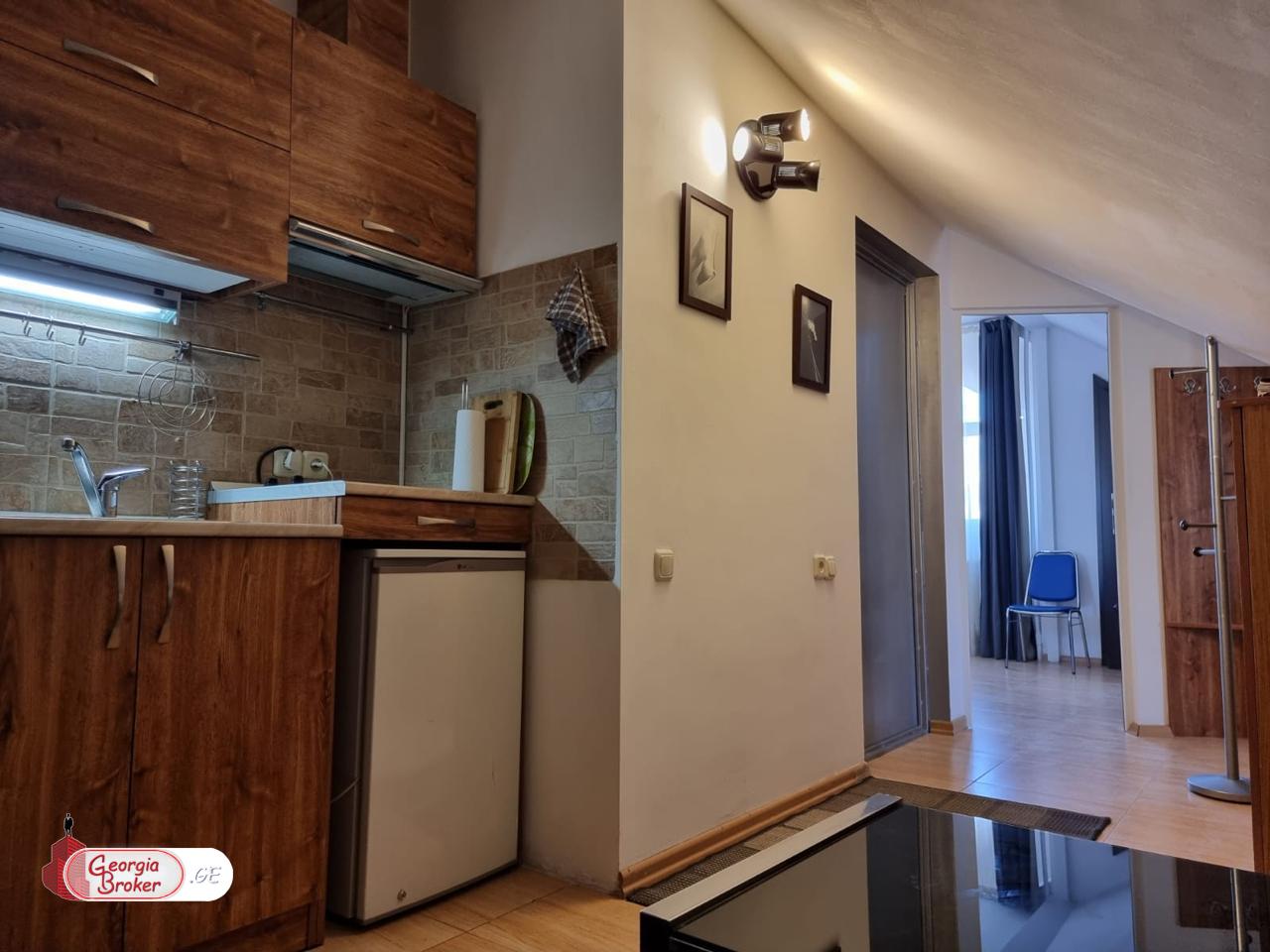 იყიდება ახალი გარემონტებული 3 ოთახიანი ბინა გუდაურში